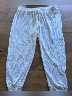 L.L. Bean Cropped Base Layer  Bottoms-100% Silk Pointelle-White-Women's Petite M